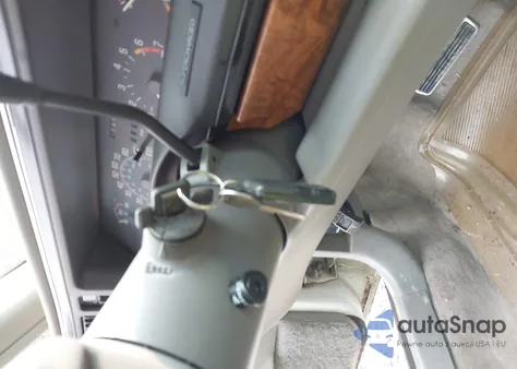 1995 Buick Park Avenue Ultra from USA, damaged, VIN 1G4CU5210SH660110